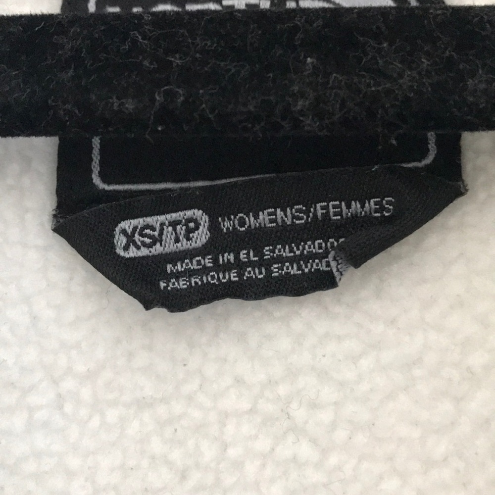 North face jacket - Picture 2 of 2